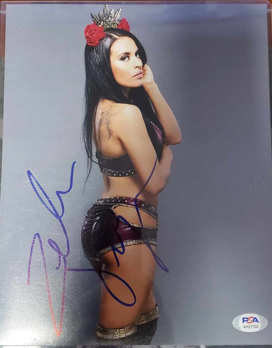 Zelina Vega